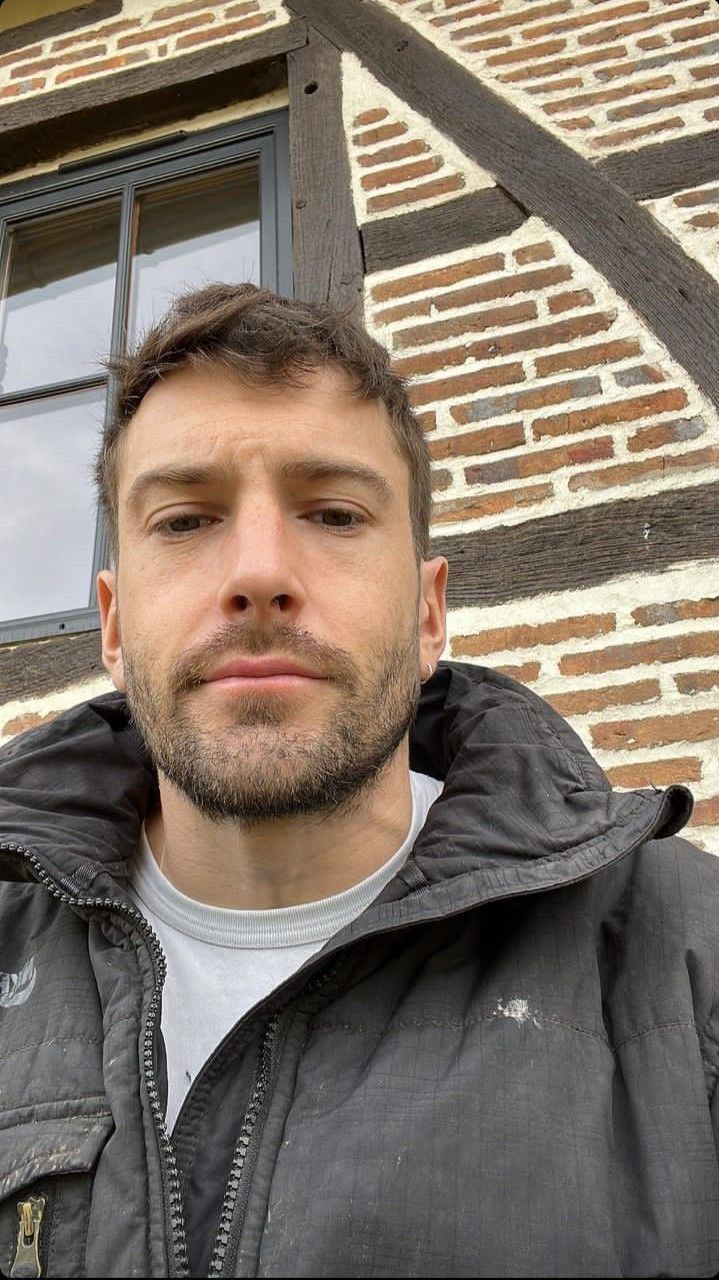 ✓ <strong>Ethan Miller (Austin, United States)</strong>